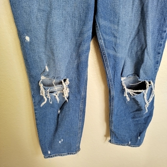 abercrombie and fitch the mom high rise distressed jeans sz 32/14 - Picture 6 of 8
